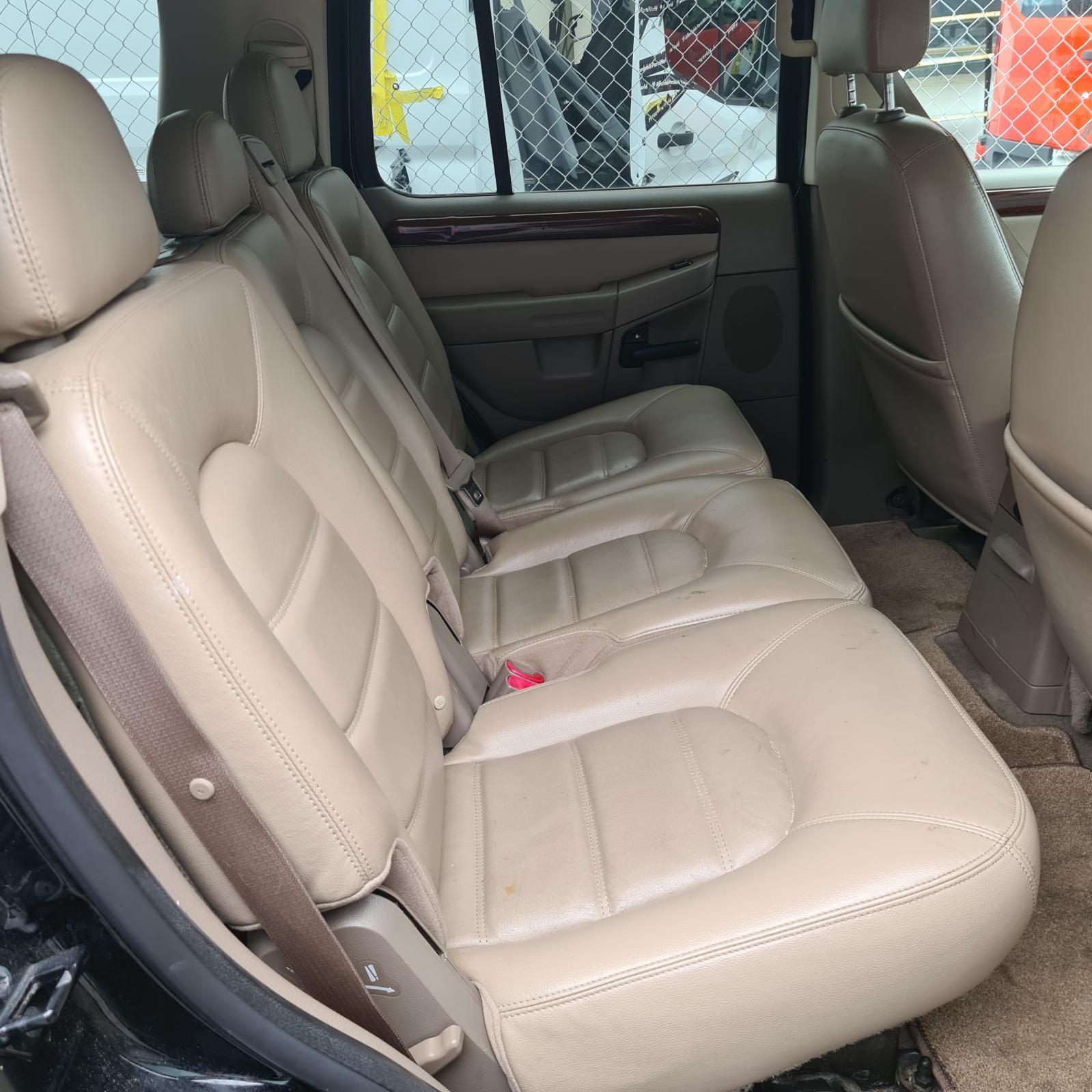 Ford Explorer - UT 2005-2007