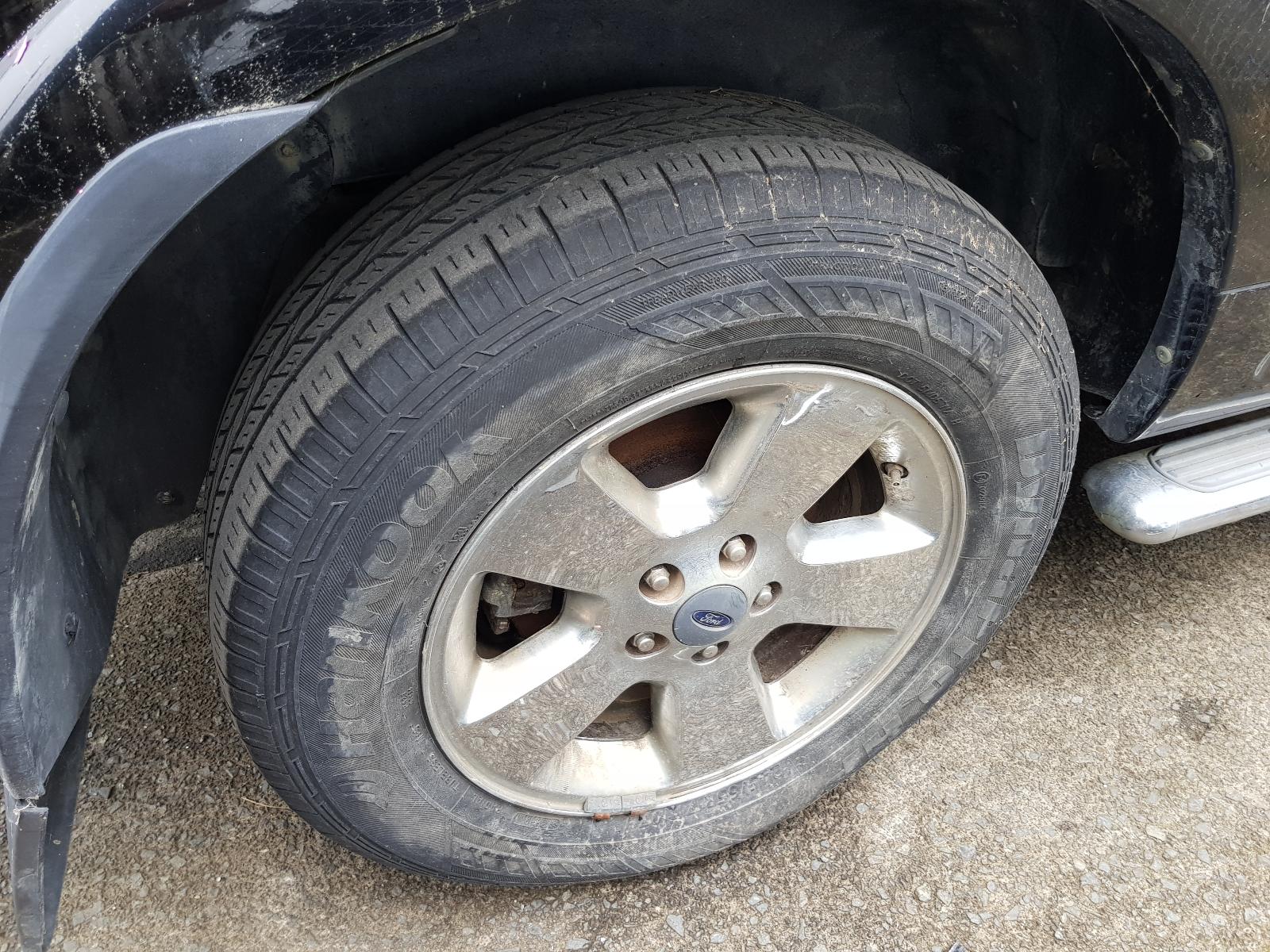 Ford Explorer - UT 2005-2007