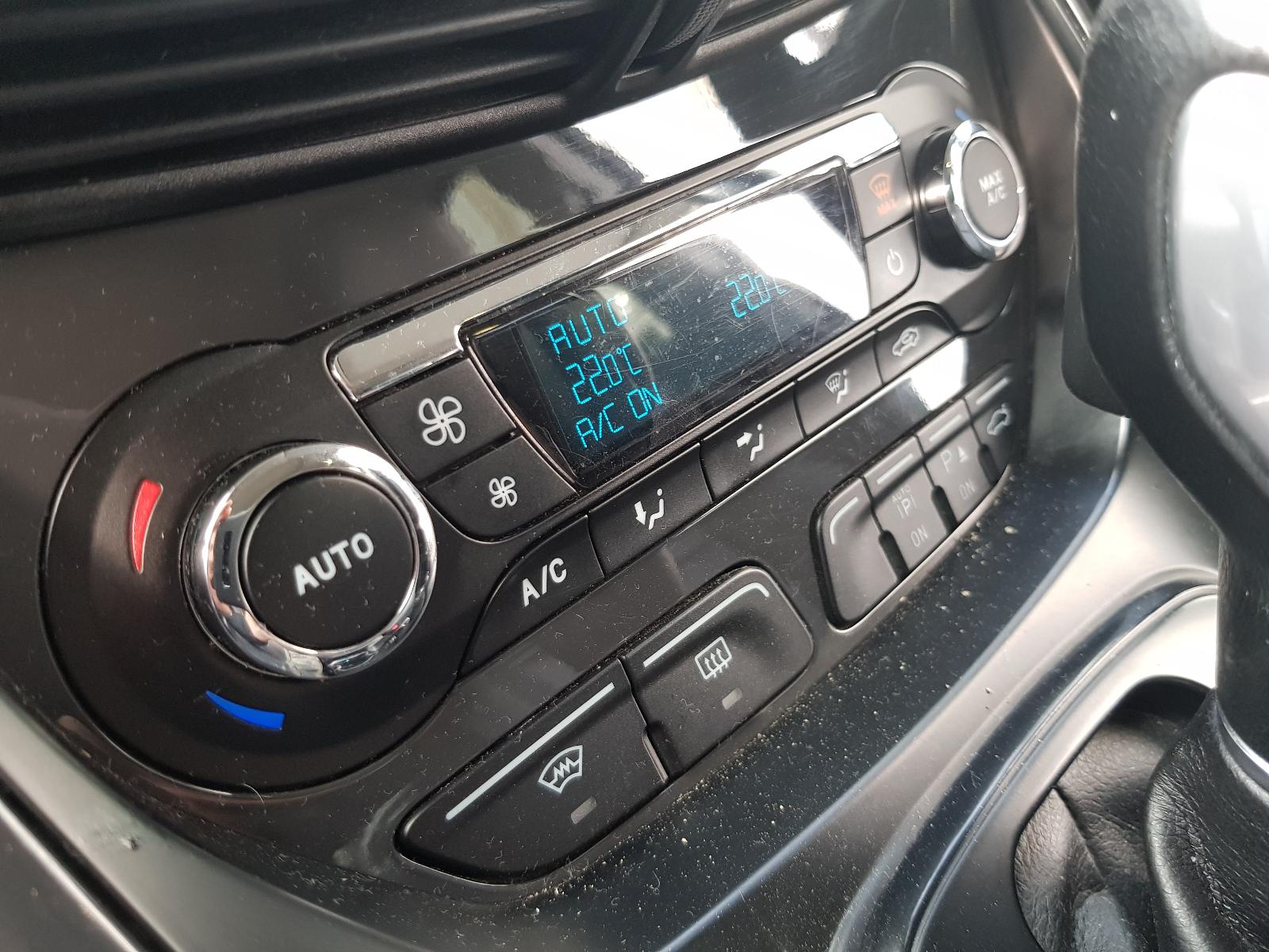 Ford Kuga - TF 2013-Present