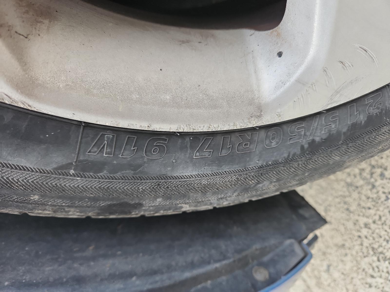 Holden Cruze - 2009-Present