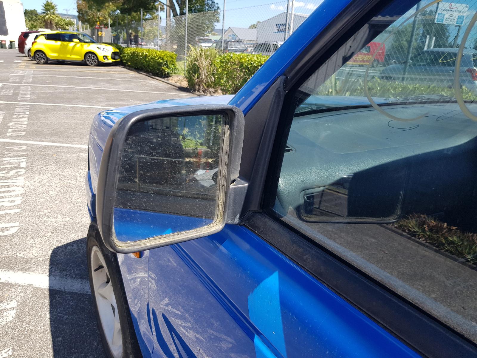 Ford Courier - 03-05