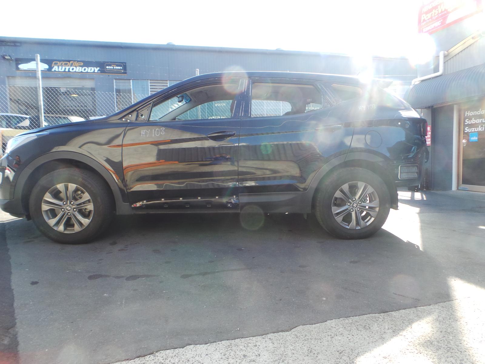 Hyundai Santa Fe - 2013-Present