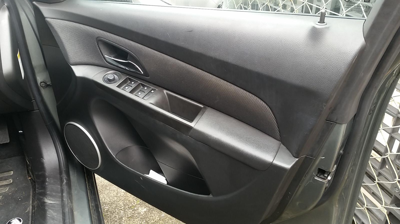 Holden Cruze - 2009-Present