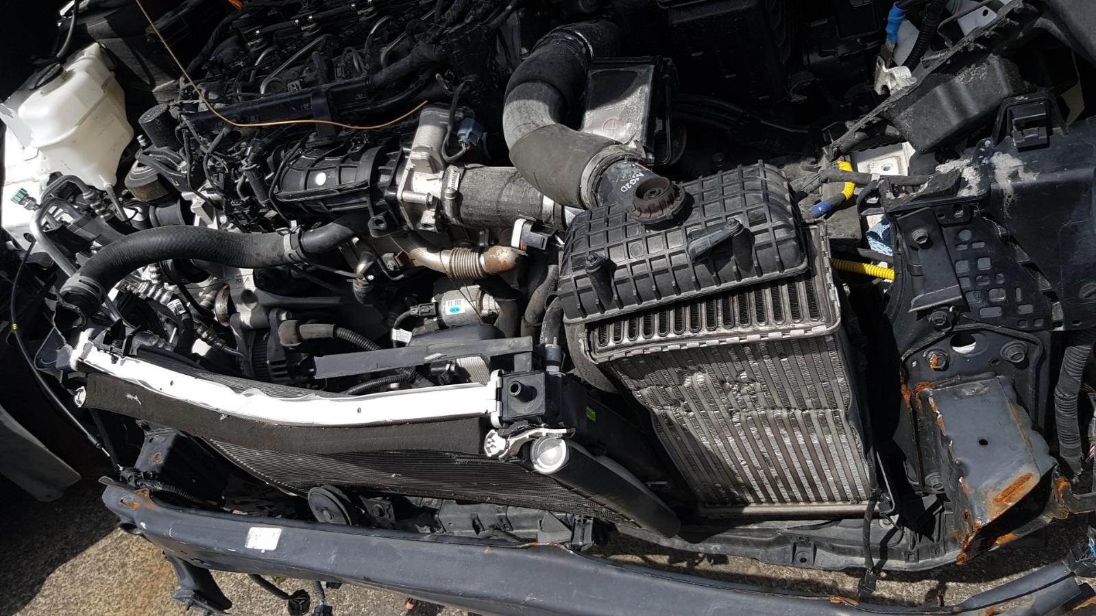 Hyundai Santa Fe - 2013-Present