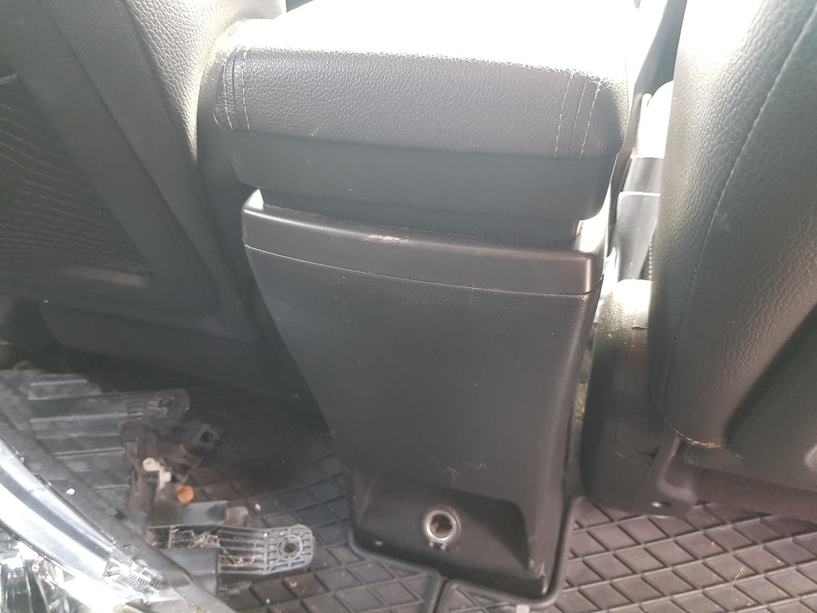 Holden Captiva - Captiva 7 2011-Present