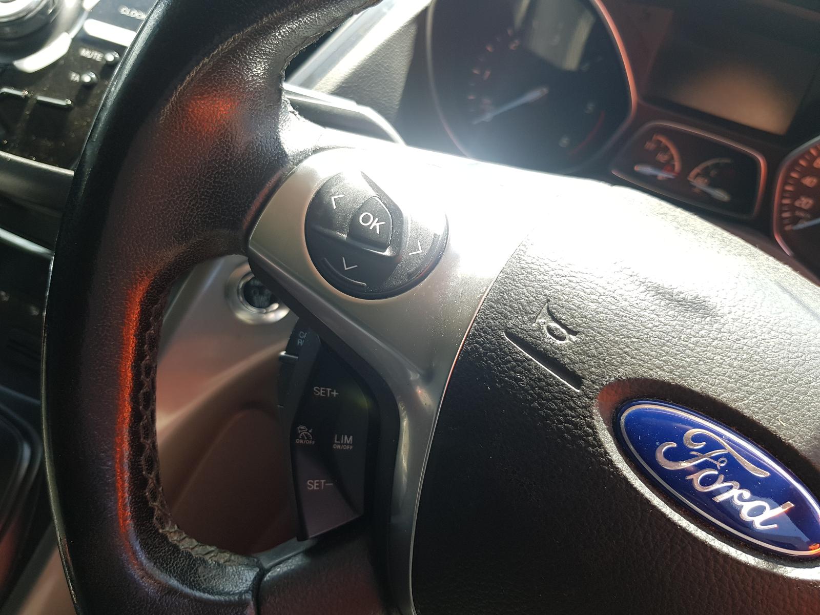 Ford Kuga - TE 2012-2013