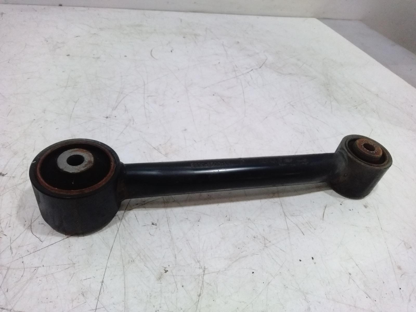 Right_Rear_Trailing_Arm