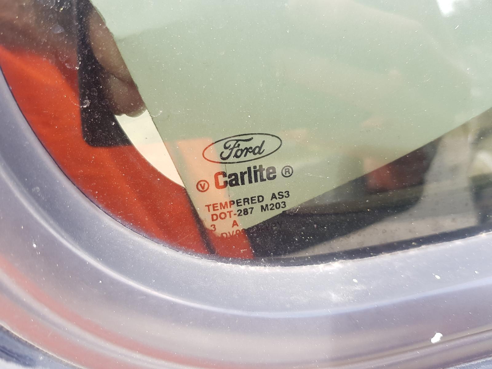 Ford Explorer - UT 2001-2005