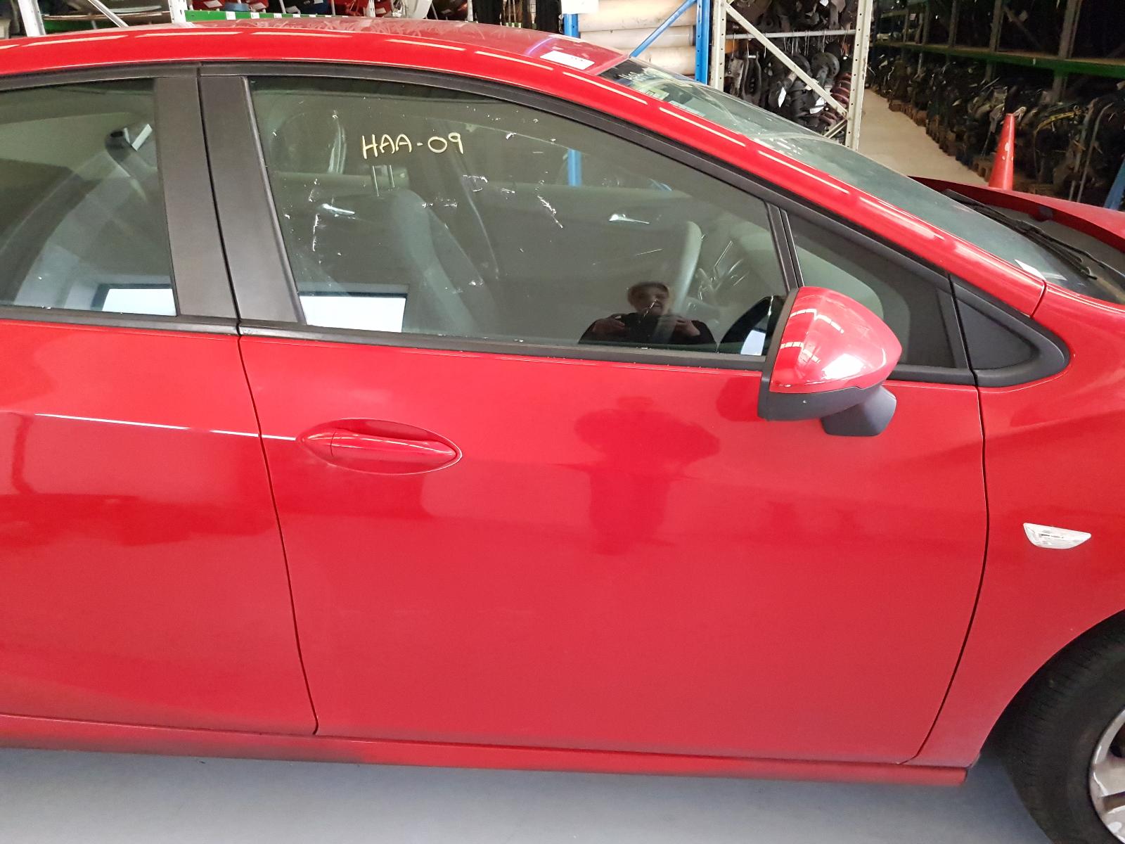 Holden Astra - J 2009-Present