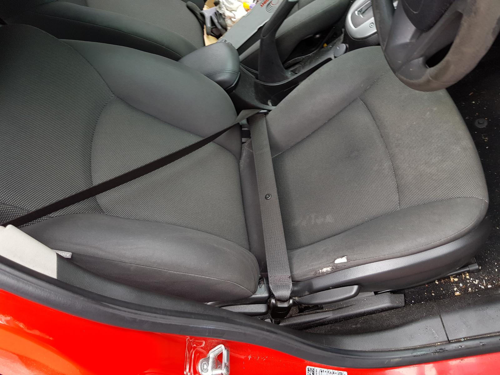 Holden Cruze - 2009-Present