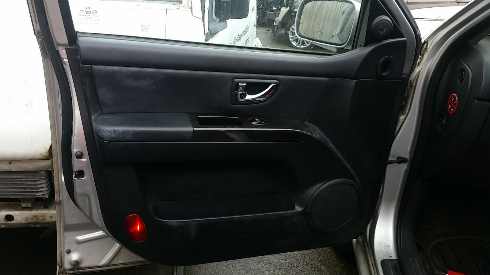 KIA Sorento - 1st Gen 2002-2009