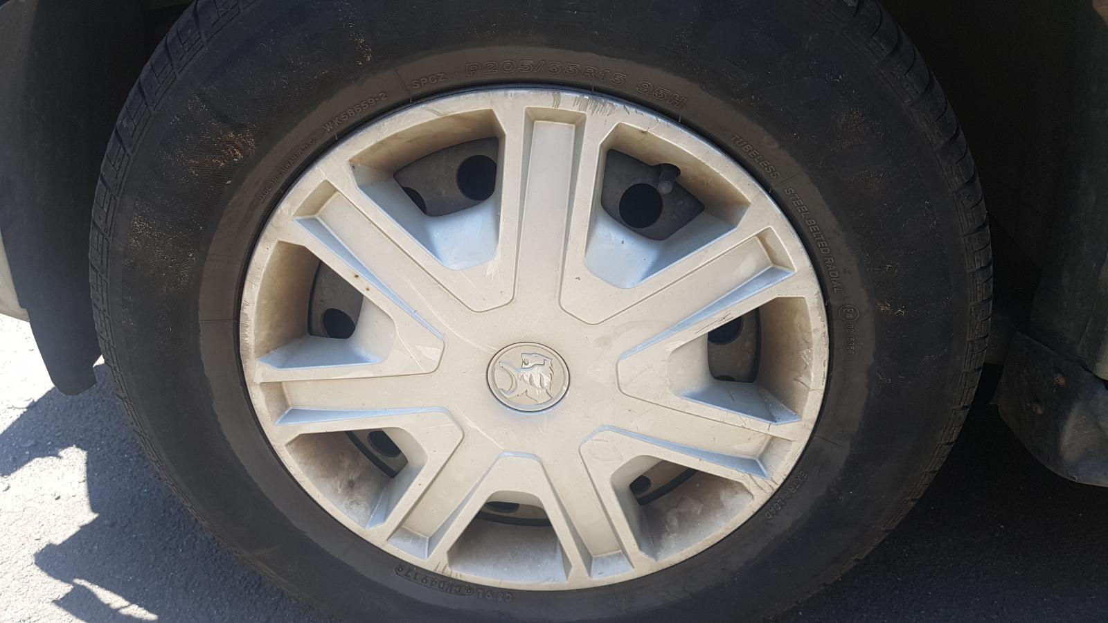 Holden Commodore - VY  2002-2004