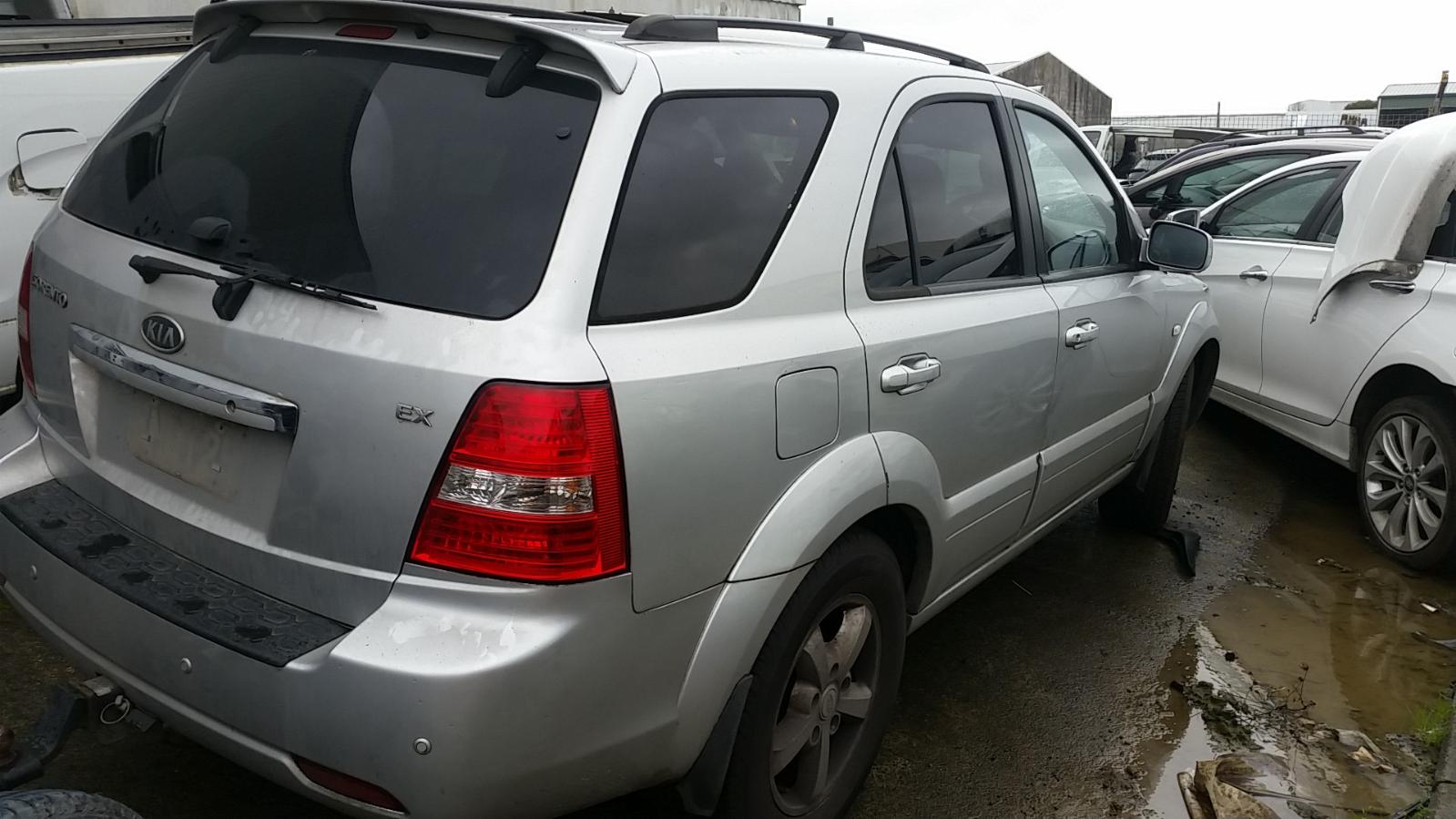 KIA Sorento - 1st Gen 2002-2009