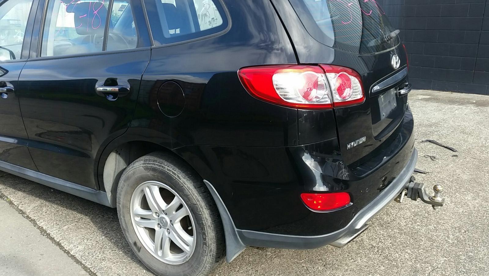 Hyundai Santa Fe - 2006-2012