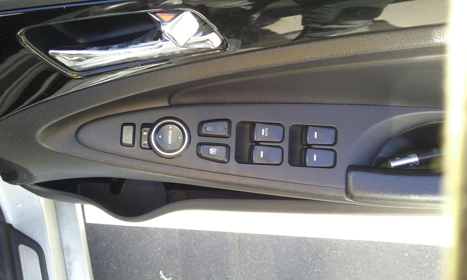 Hyundai i45 - 2010-2013