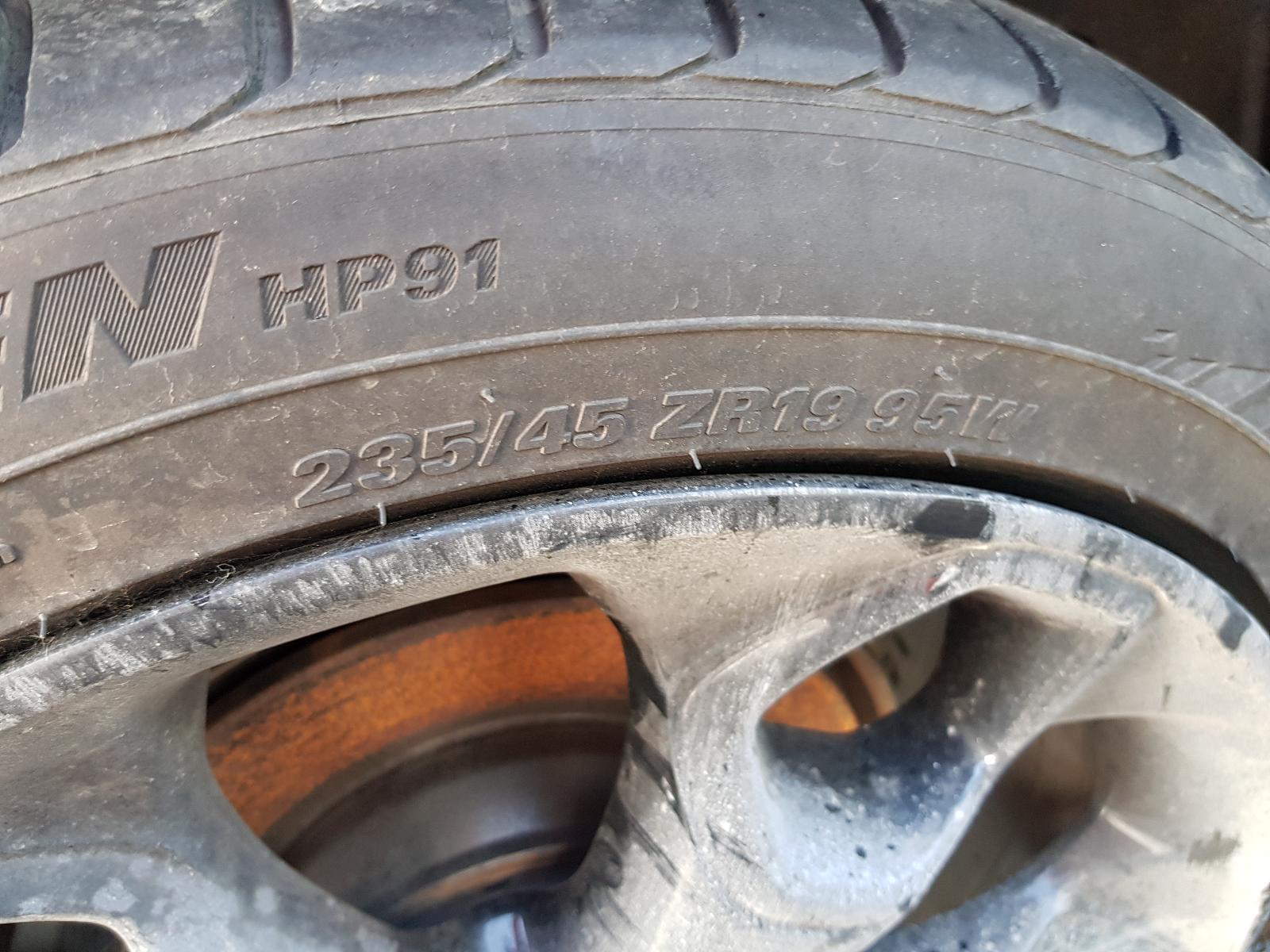 Ford Kuga - 2008-2012