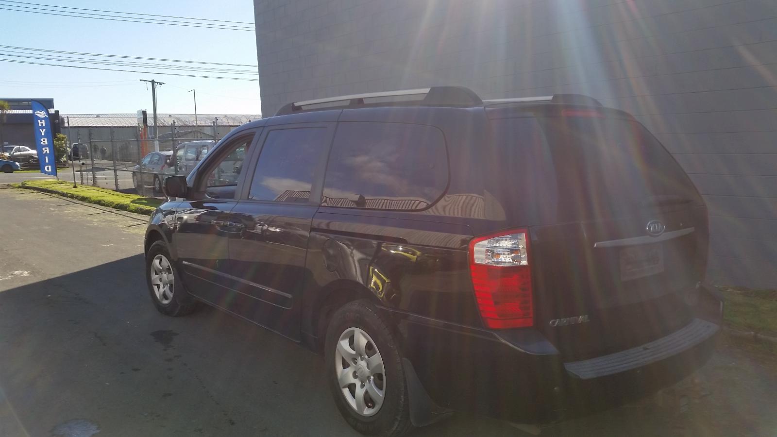 KIA Carnival - 2nd Gen 2006-2014