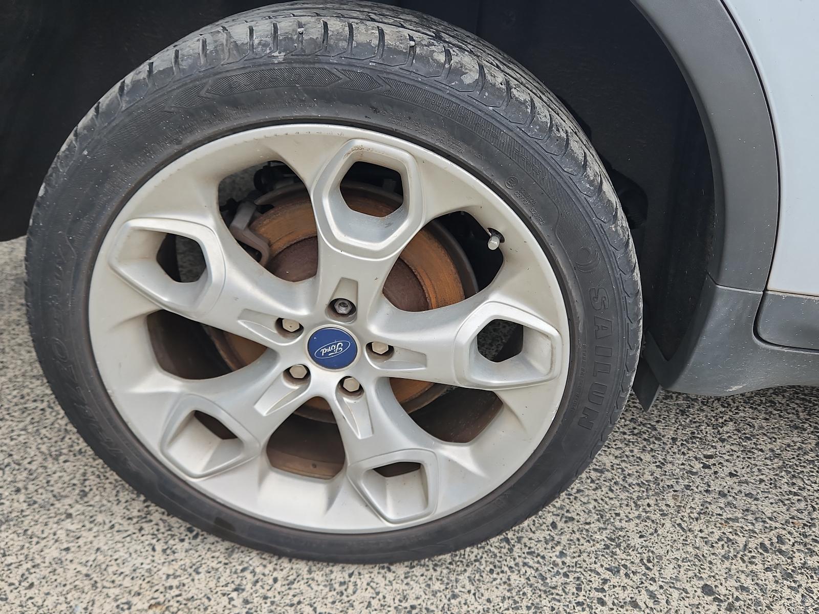 Ford Kuga - TE 2012-2013