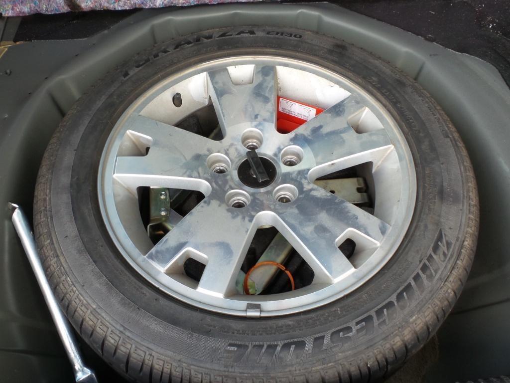 Holden Adventra - VY2 2003-2005