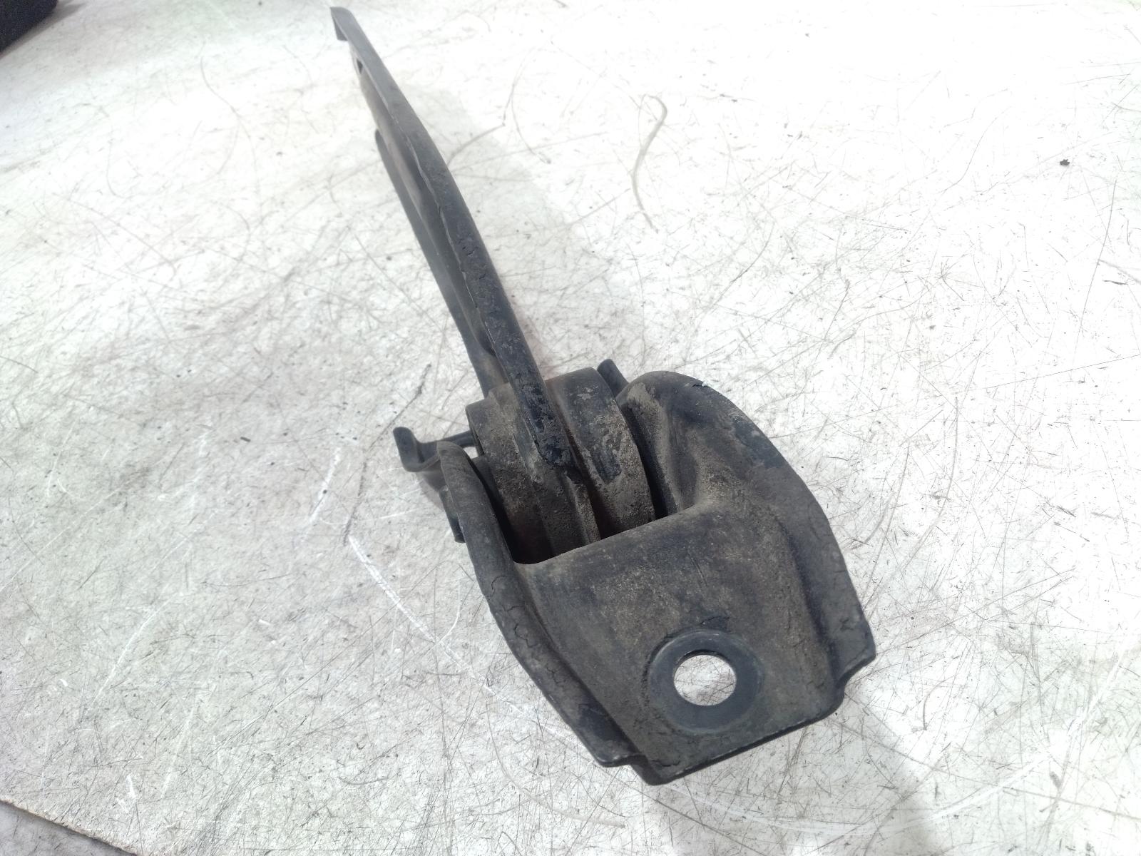 Right Rear Trailing Arm