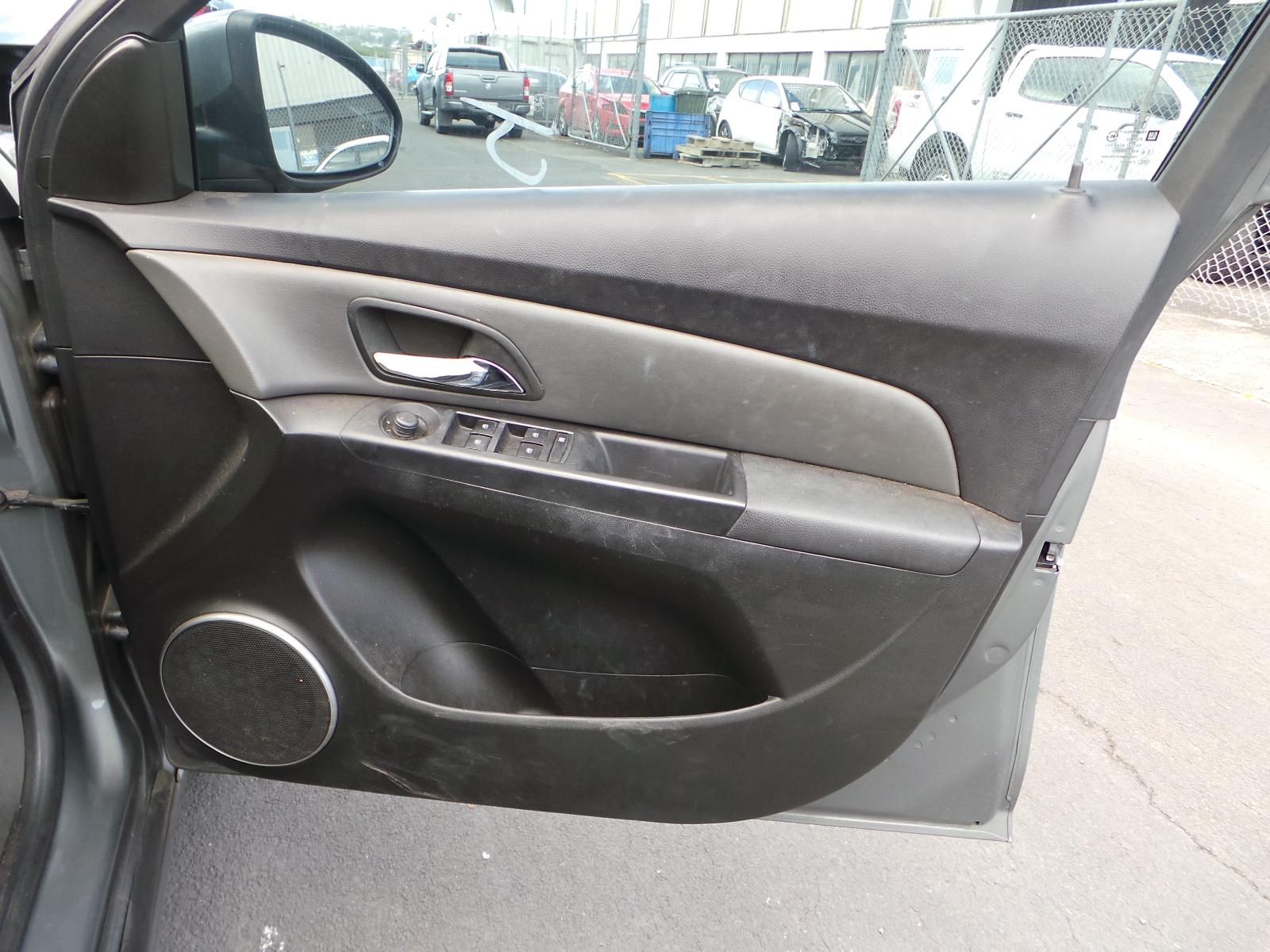 Holden Cruze - 2009-Present