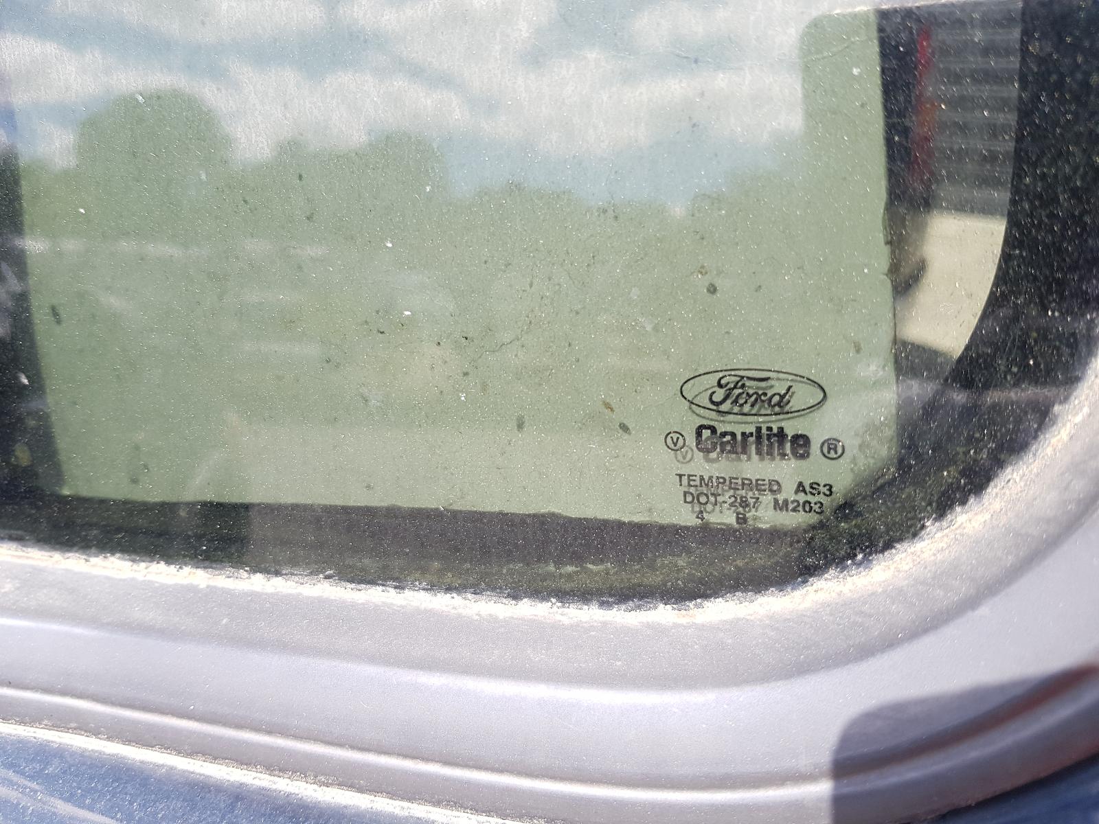 Ford Explorer - UT 2001-2005