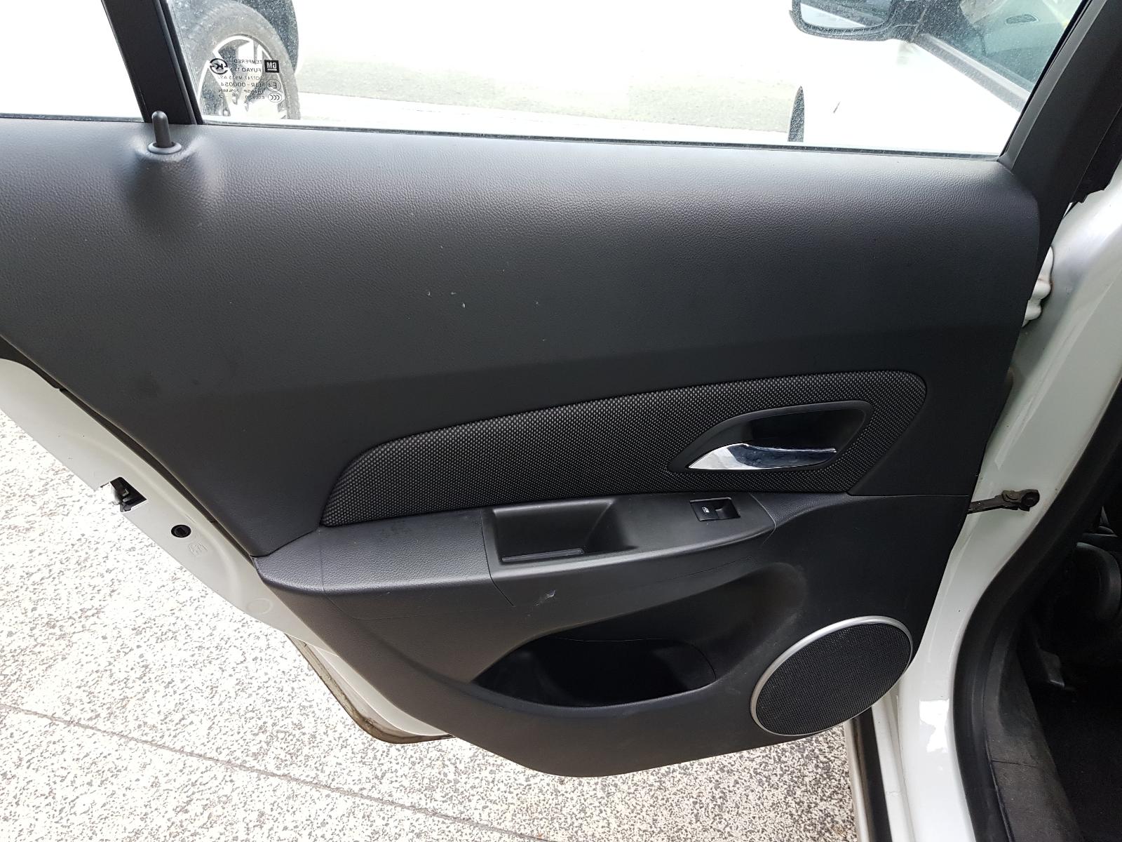 Holden Cruze - 2009-Present