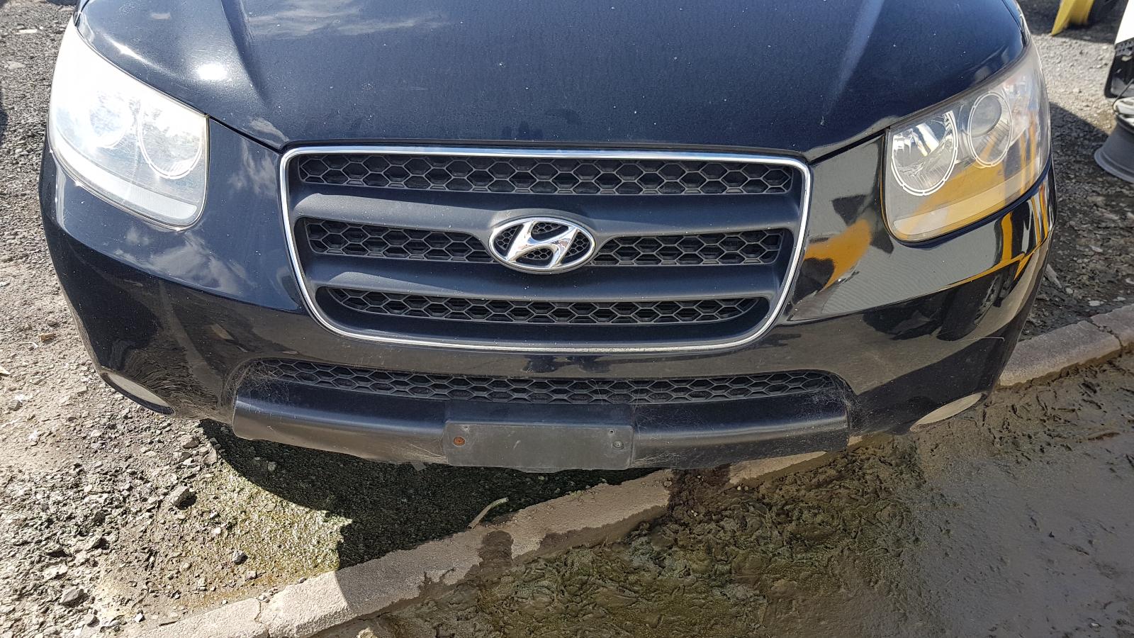 Hyundai Santa Fe - 2006-2012