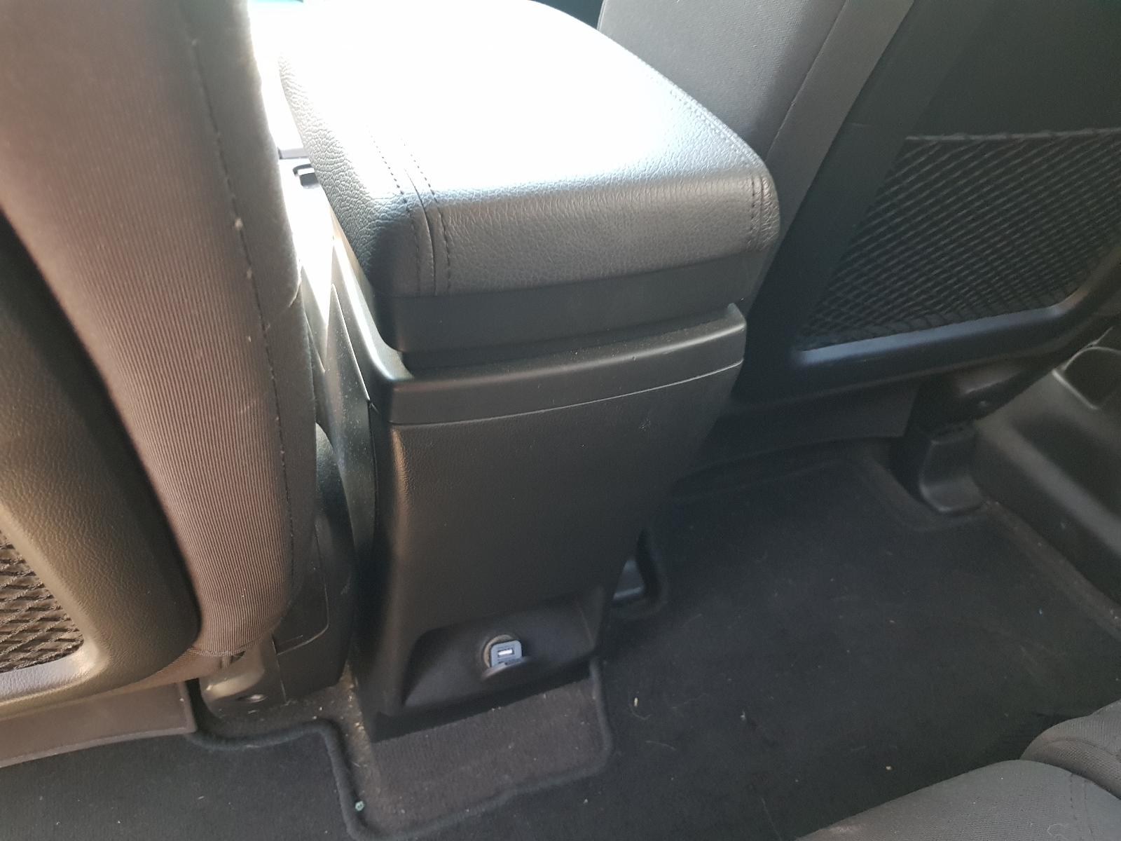 Holden Captiva - Captiva 7 2011-Present