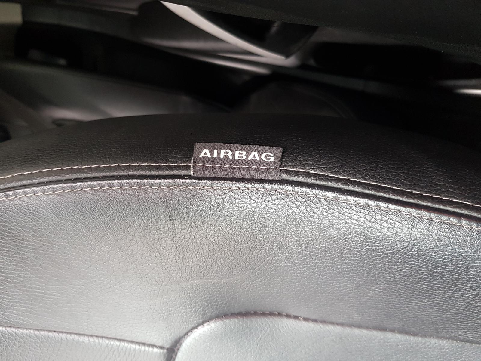 Holden Captiva - Captiva 7 2011-Present