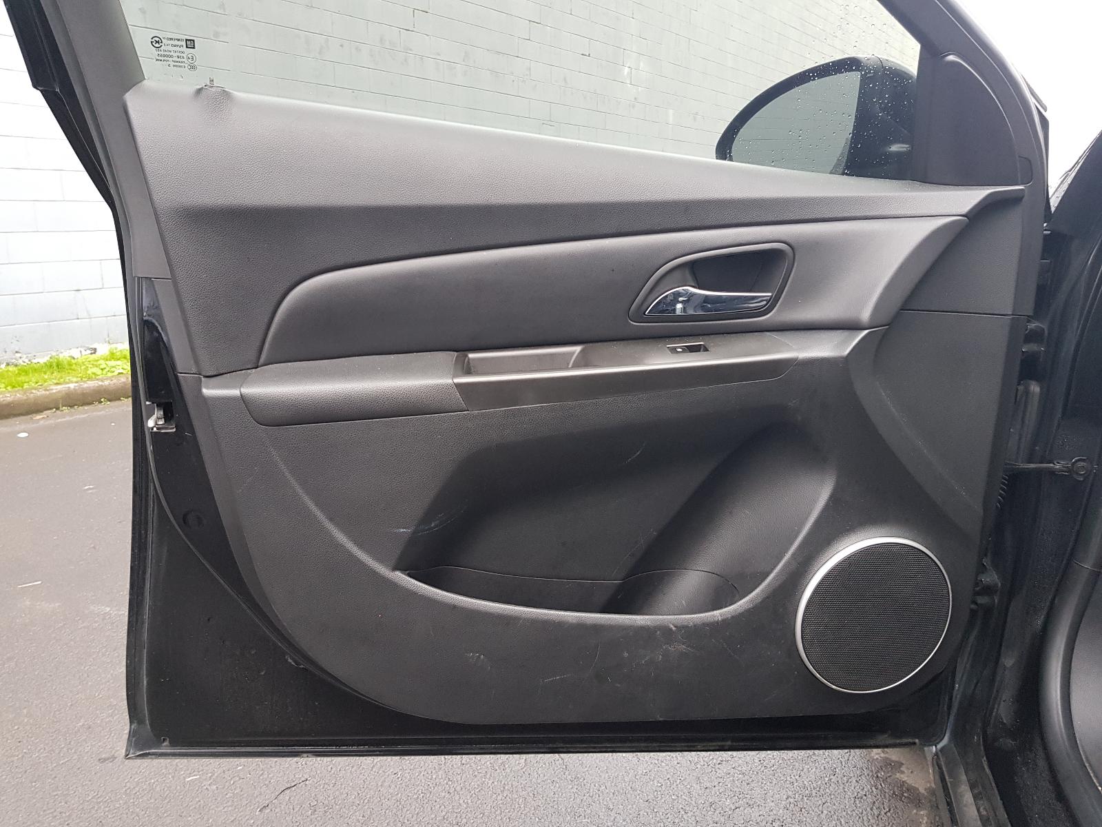 Holden Cruze - 2009-Present