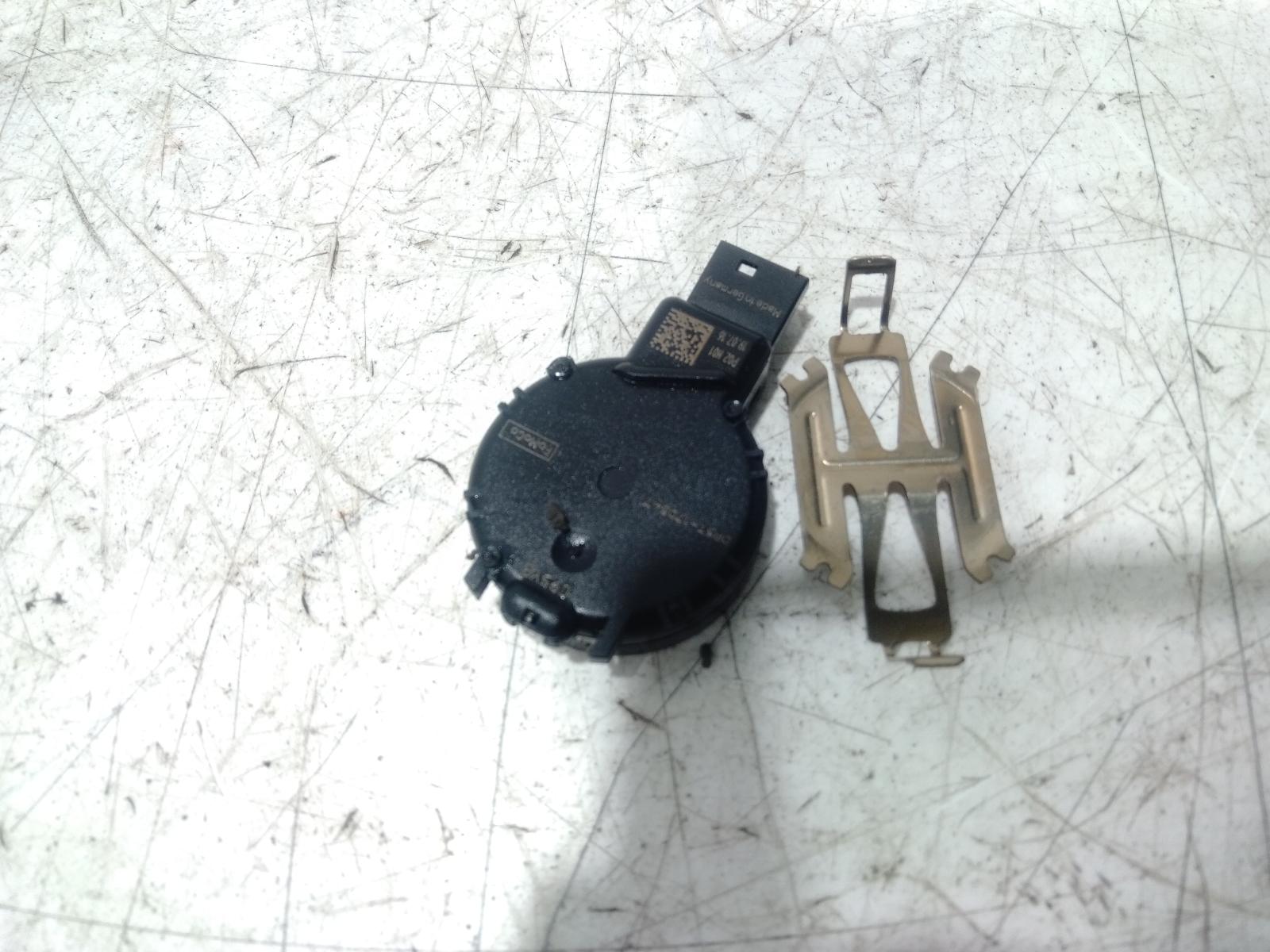 Misc_Switch_Relay
