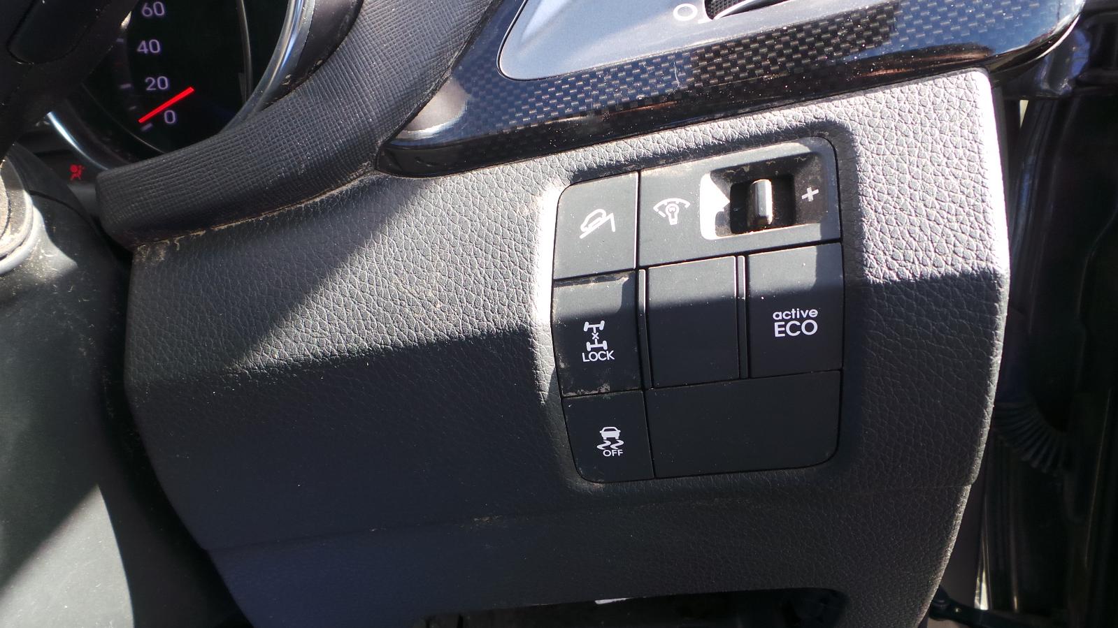 Hyundai Santa Fe - 2013-Present