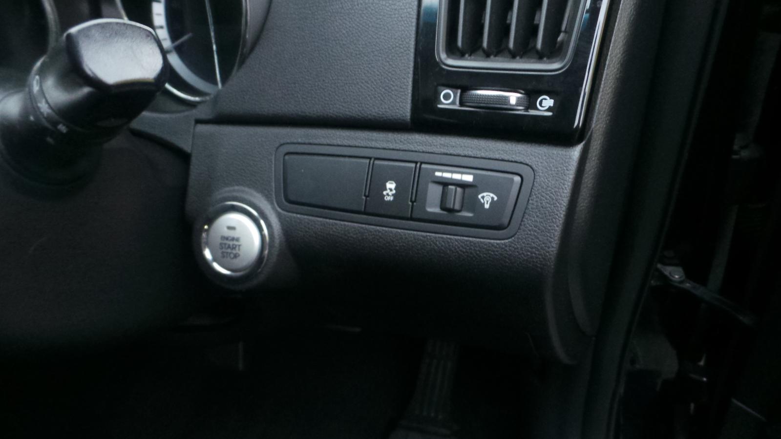 Hyundai i45 - 2010-2013