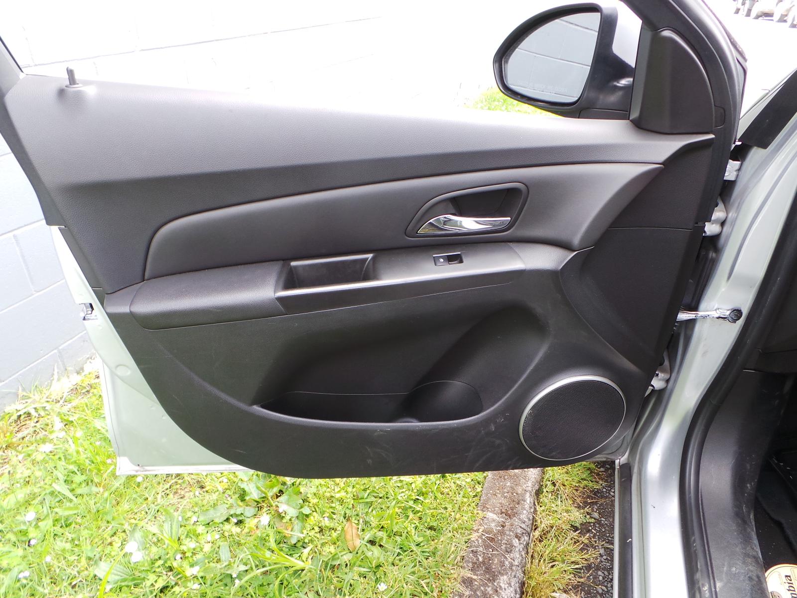 Holden Cruze - 2009-Present