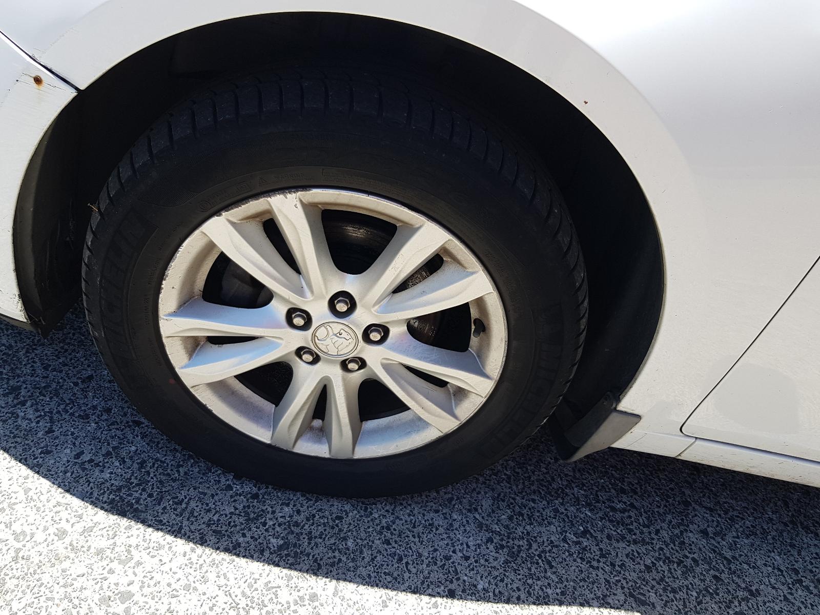 Holden Cruze - 2009-Present