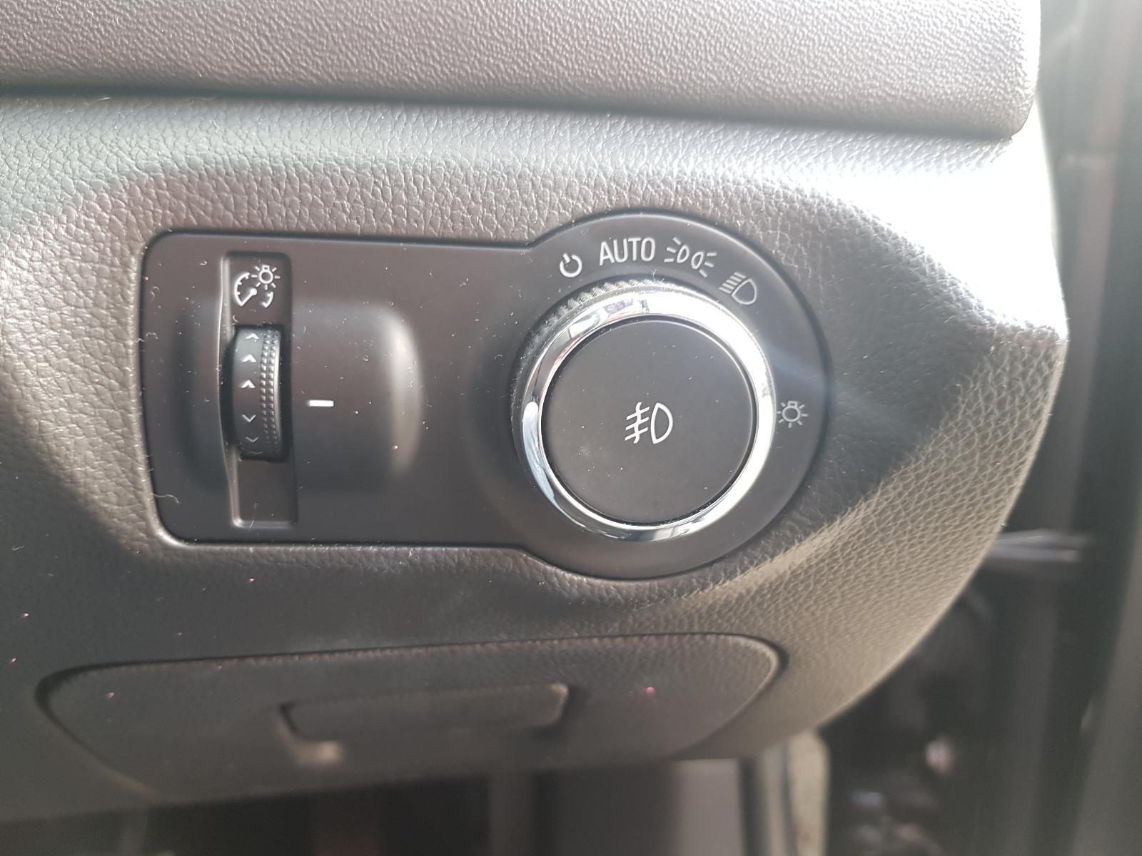 Holden Cruze - 2009-Present