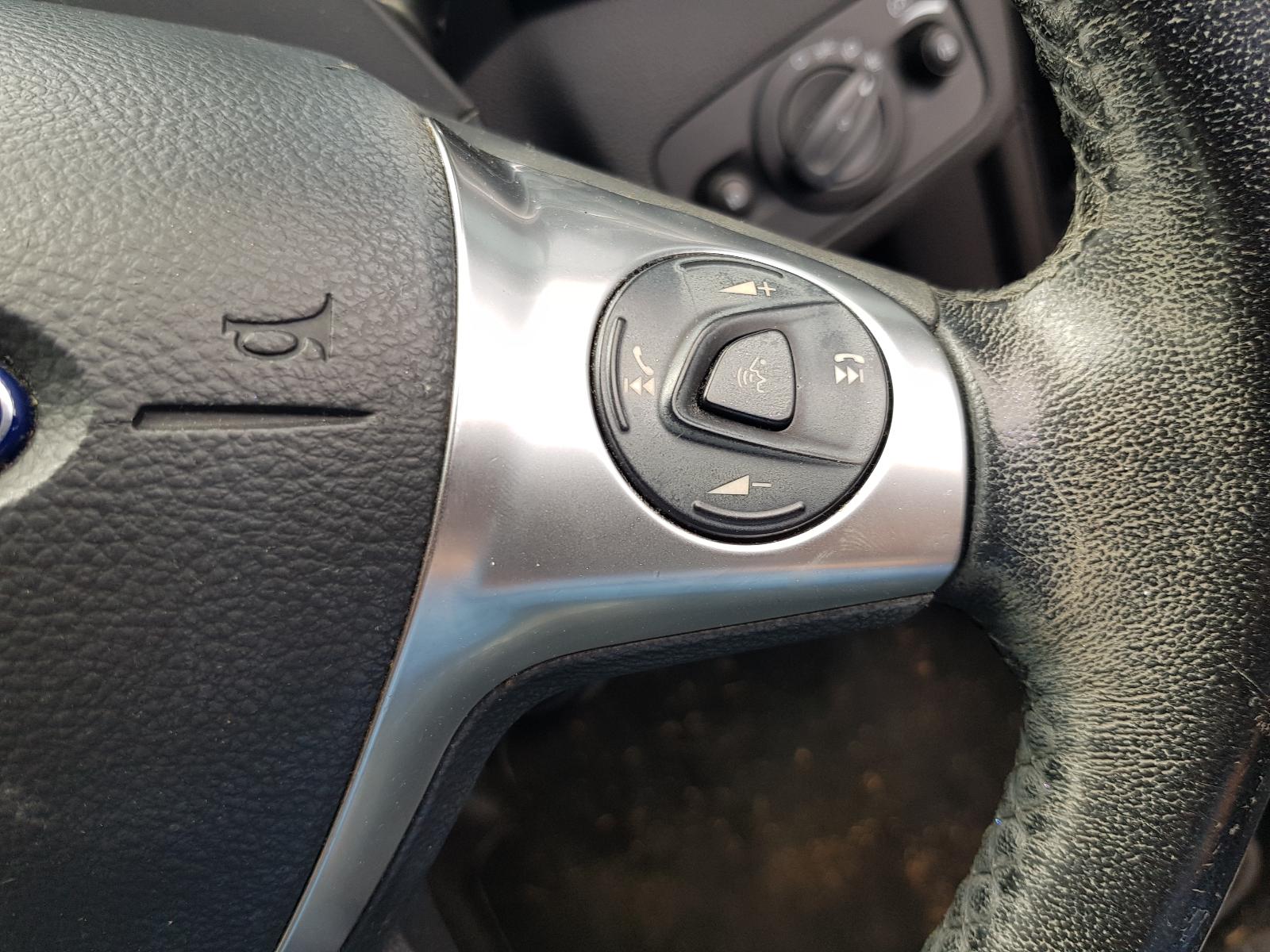 Ford Kuga - TF 2013-Present