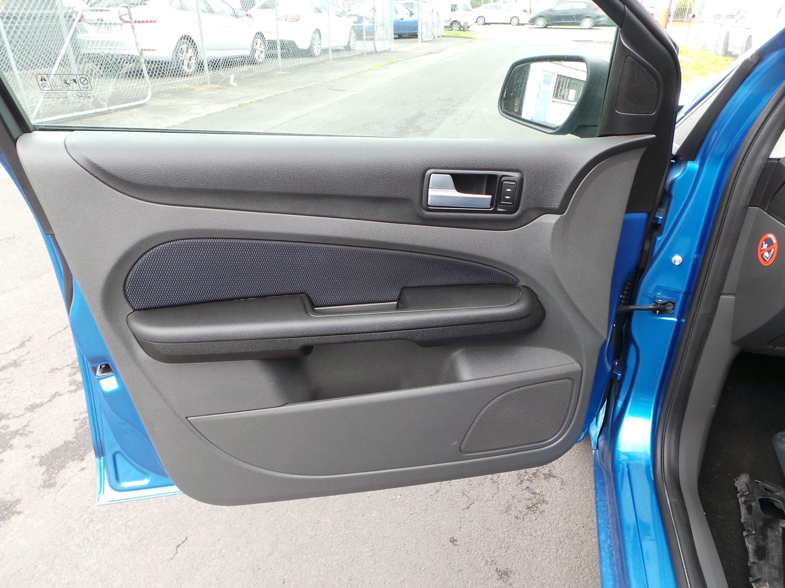 Ford Focus - LS 2005-2007