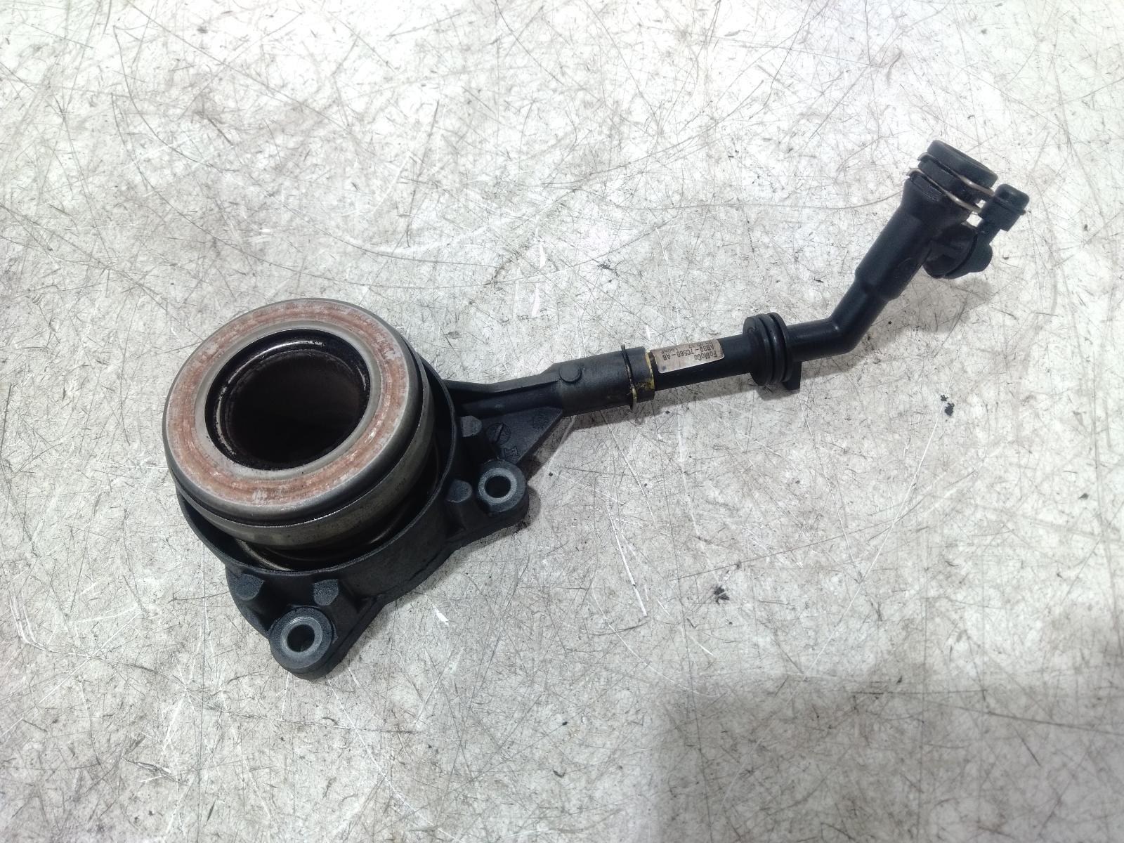 Slave Cylinder