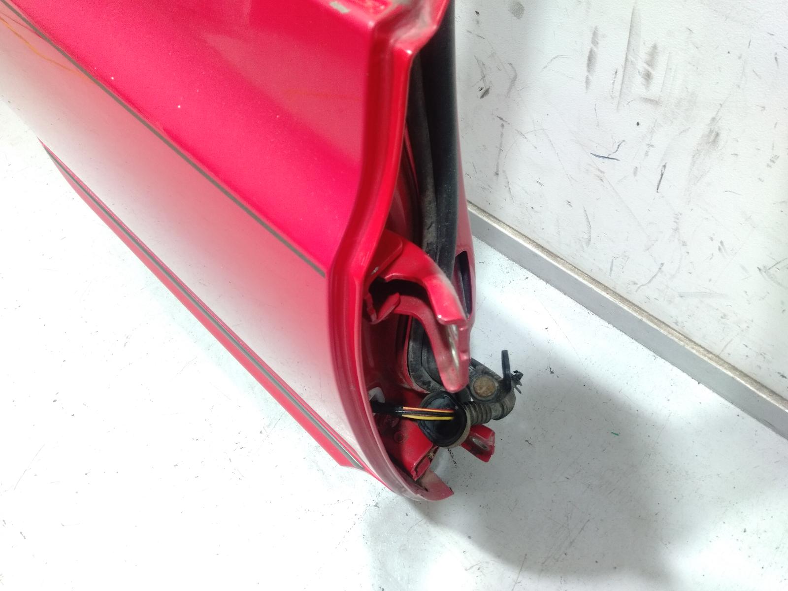 Right_Rear_Door_Sliding