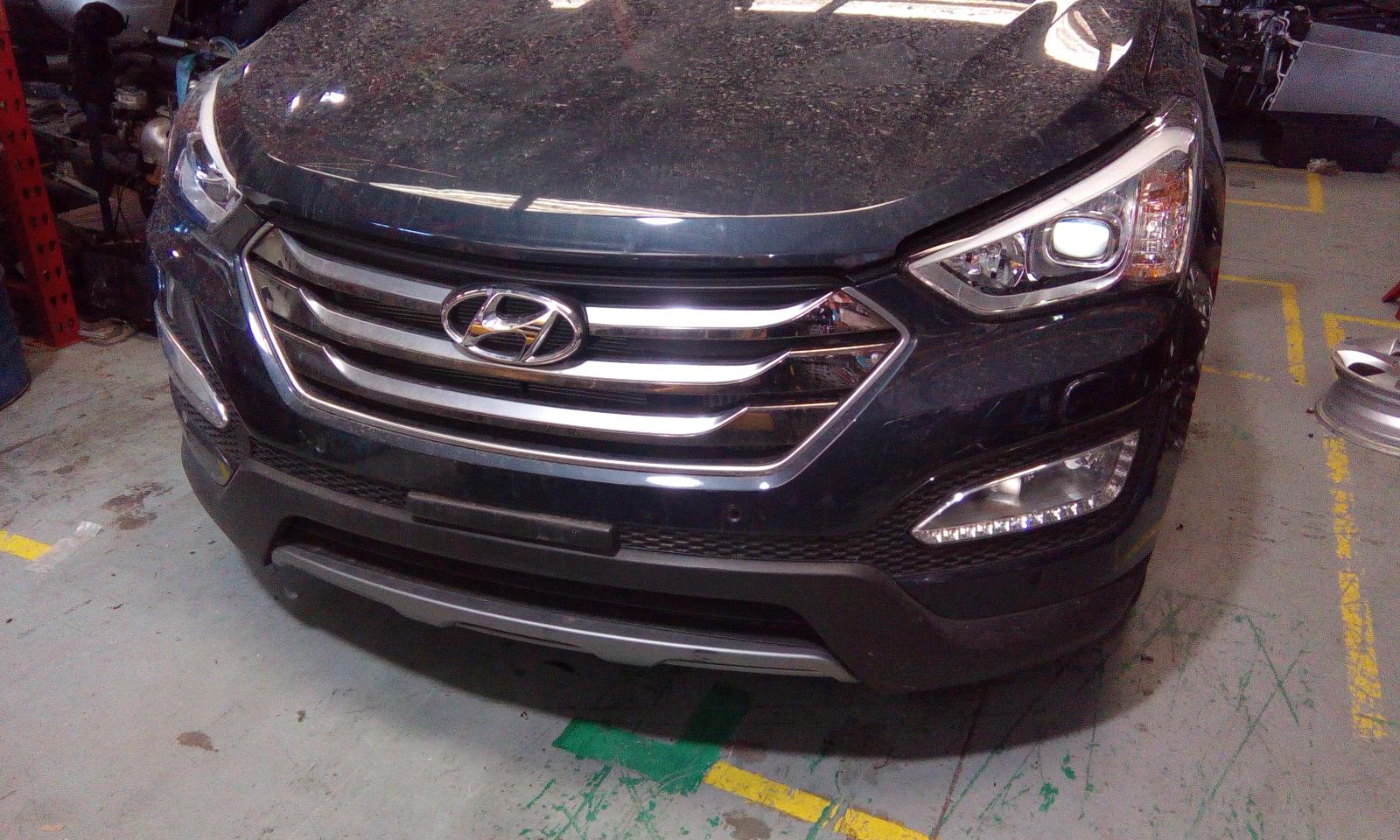 Hyundai Santa Fe - 2013-Present