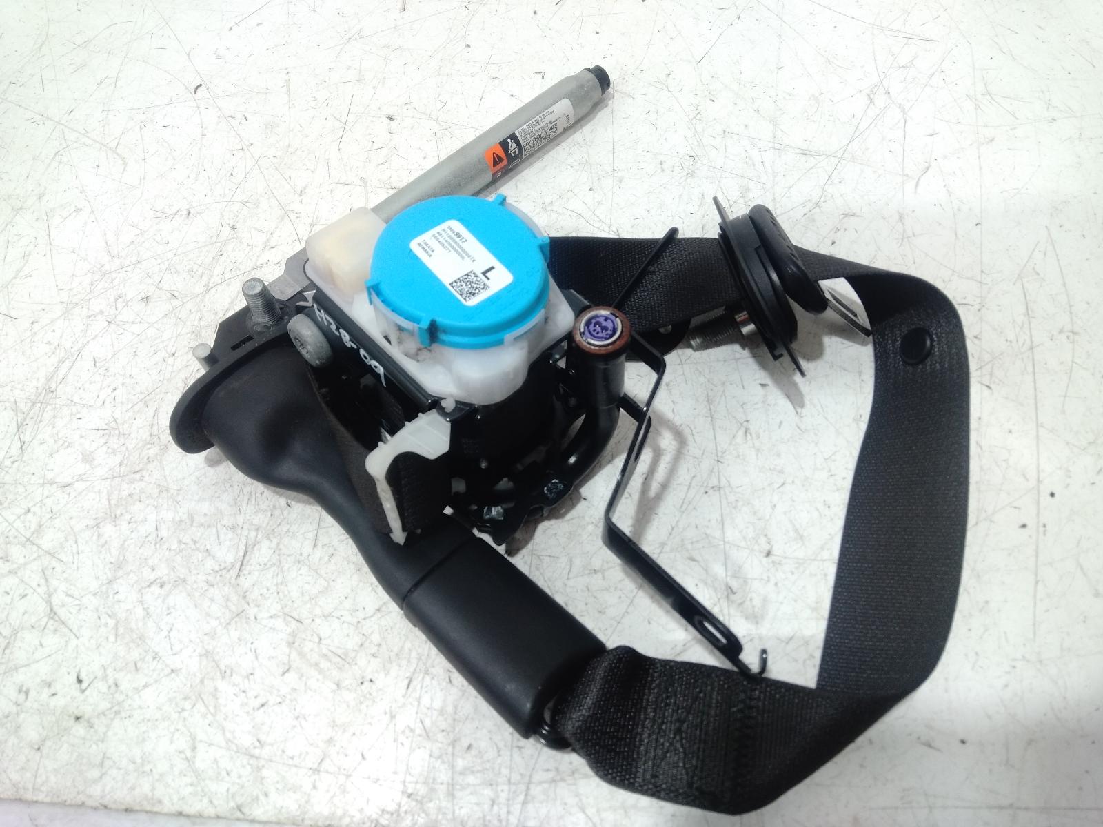 Seat_Belt_Stalk