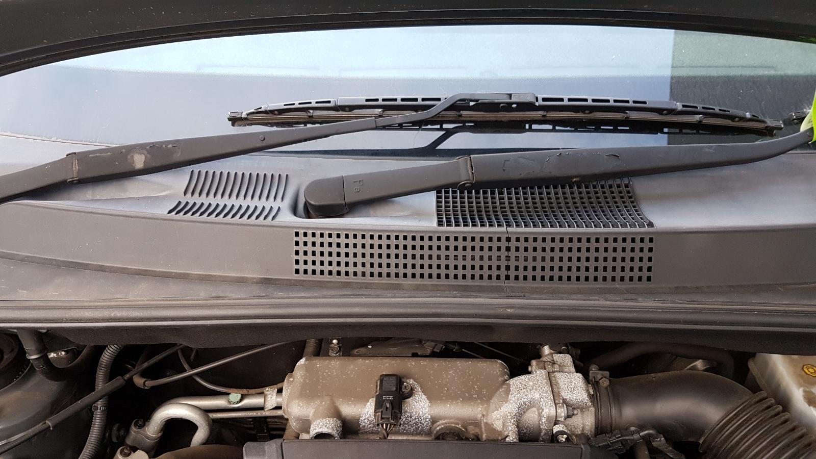 Hyundai Tucson - JN81 2004-2010