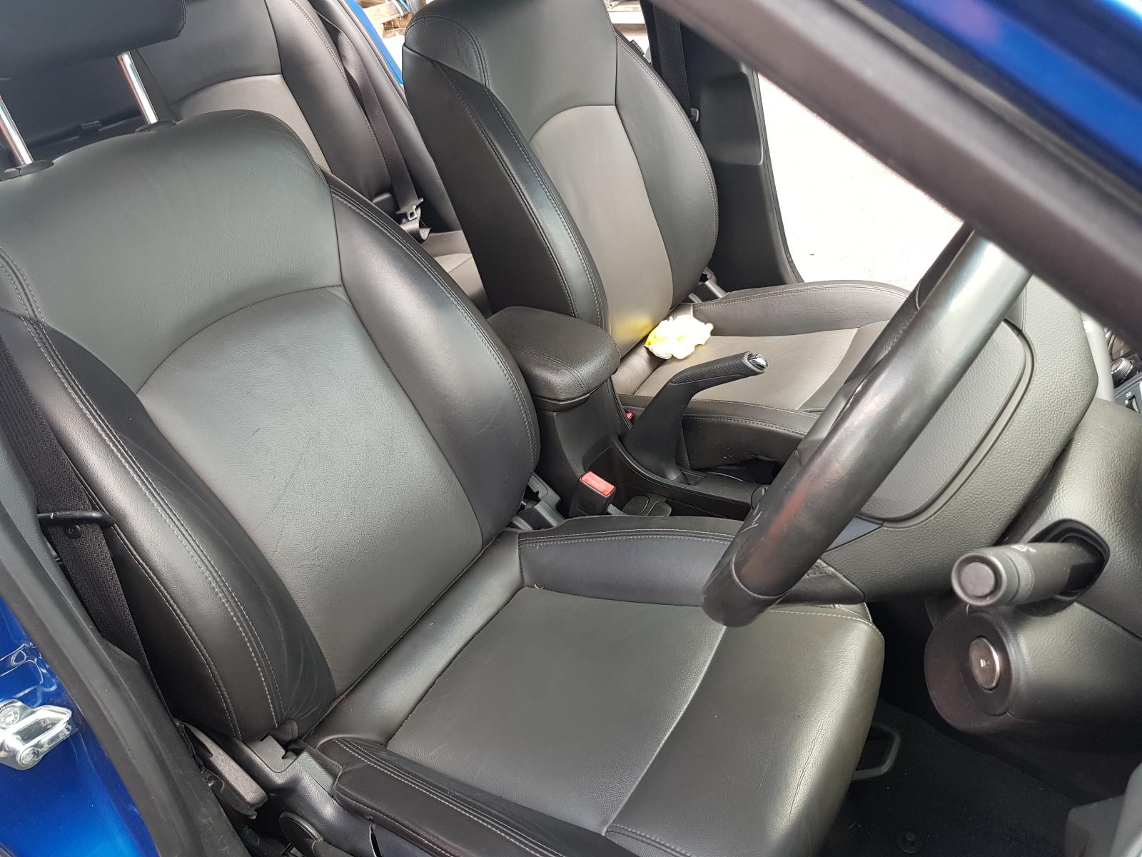 Holden Cruze - 2009-Present