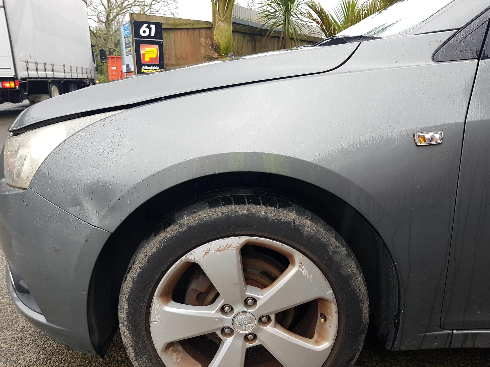 Holden Cruze - 2009-Present