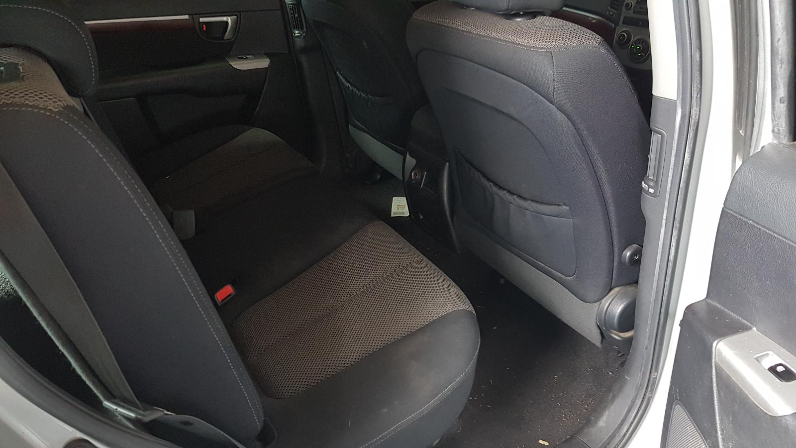 Hyundai Santa Fe - 2006-2012