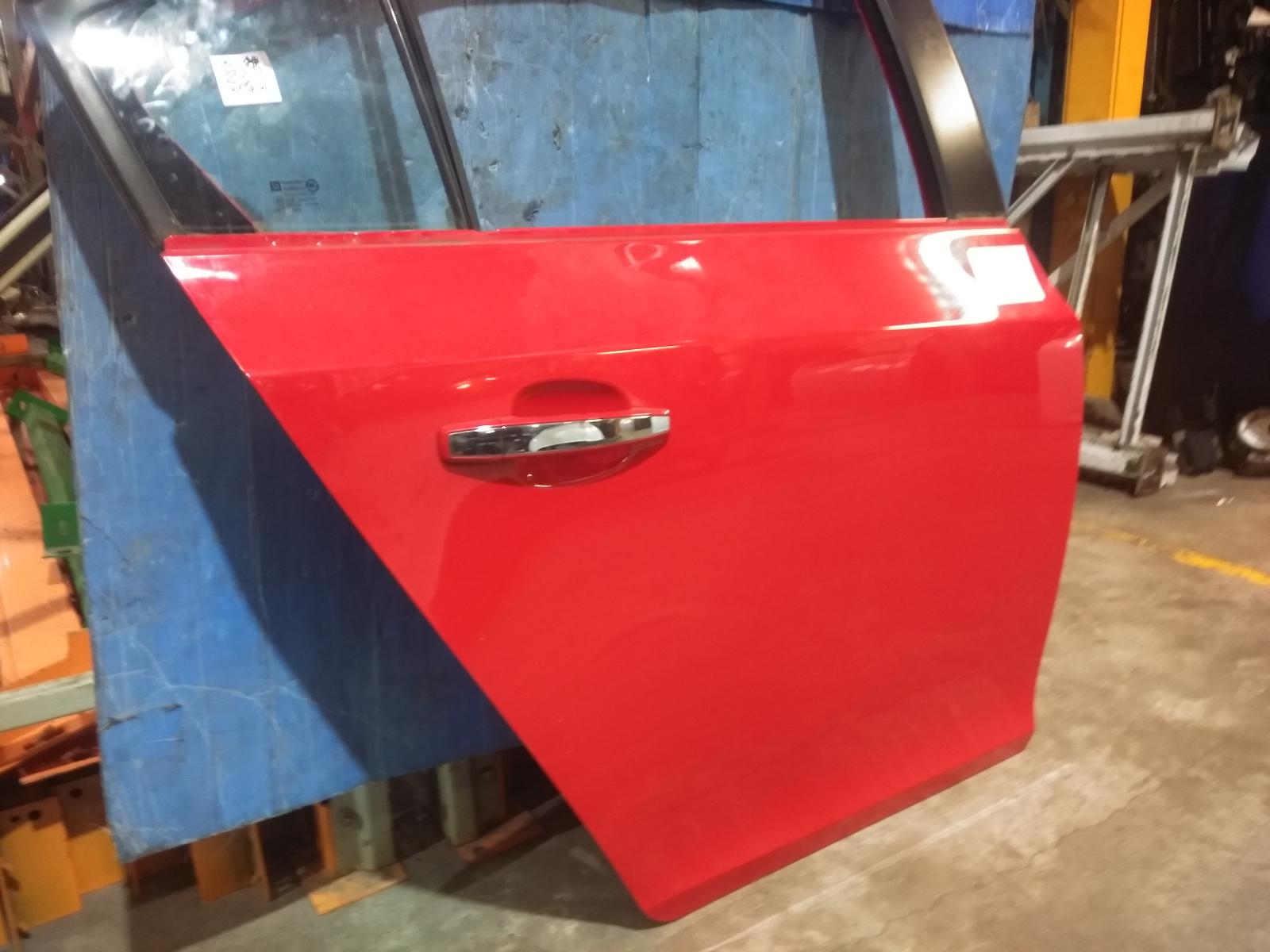 Right_Rear_Door_Sliding