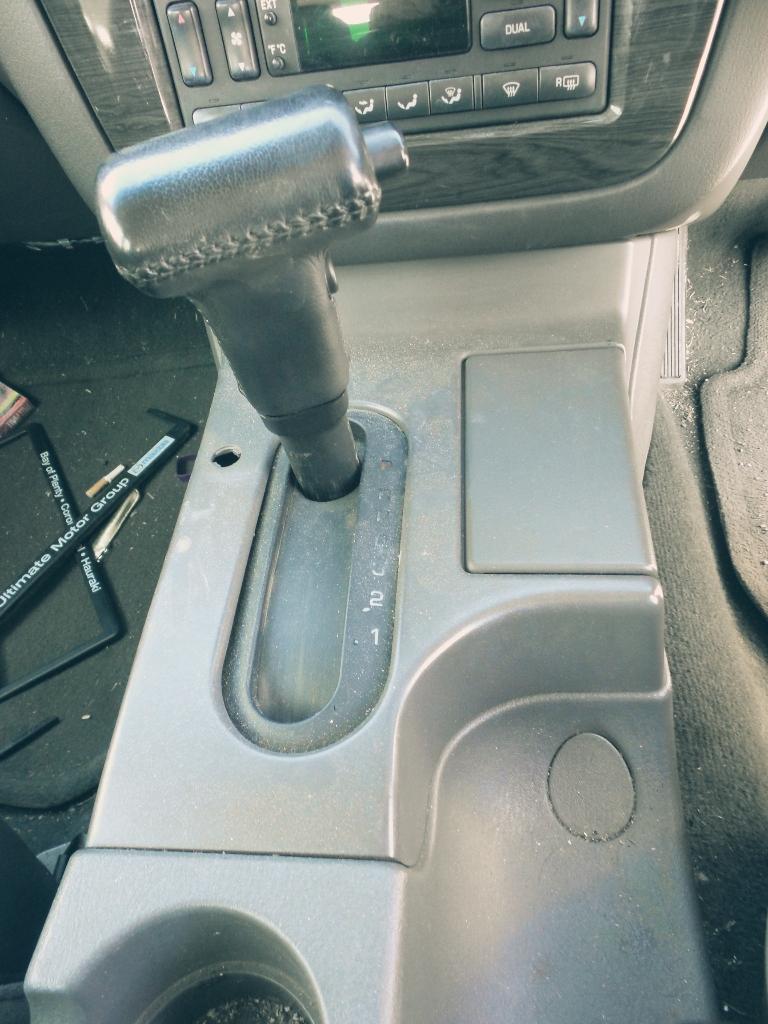 Ford Explorer - UT 2001-2005