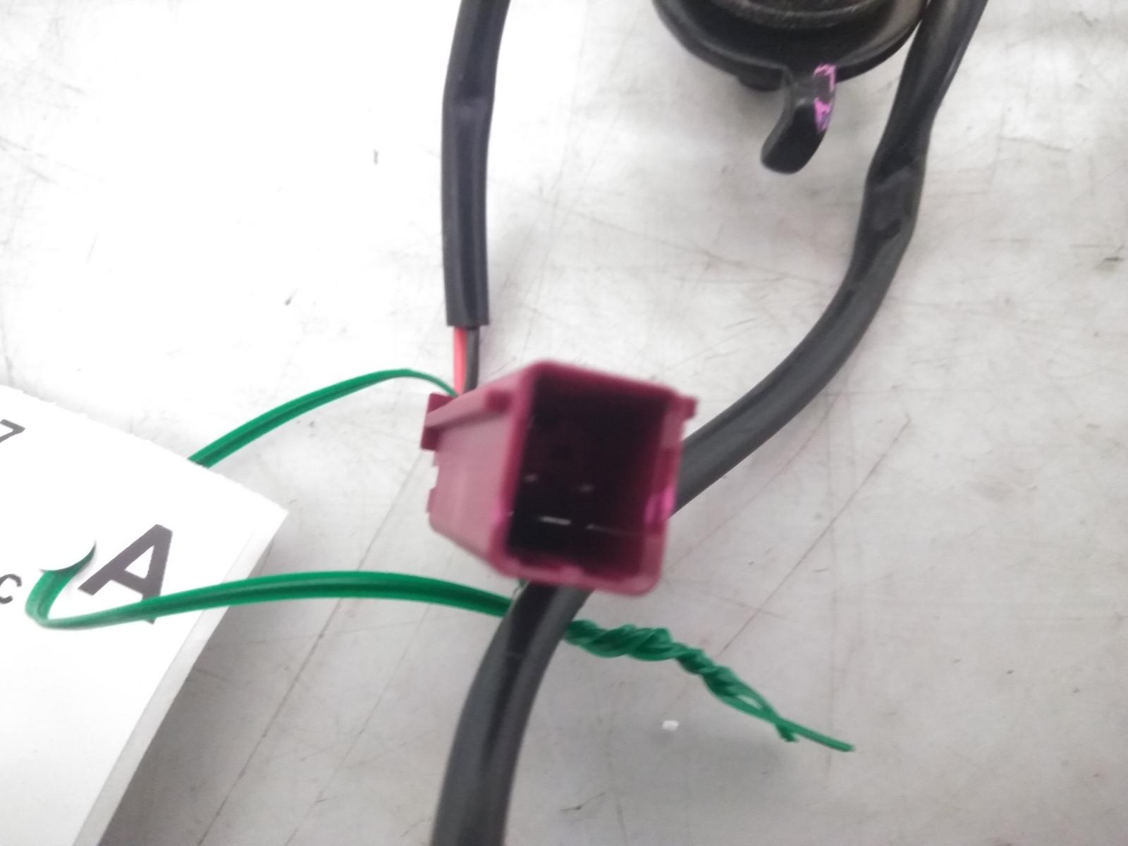 Seat_Belt_Stalk